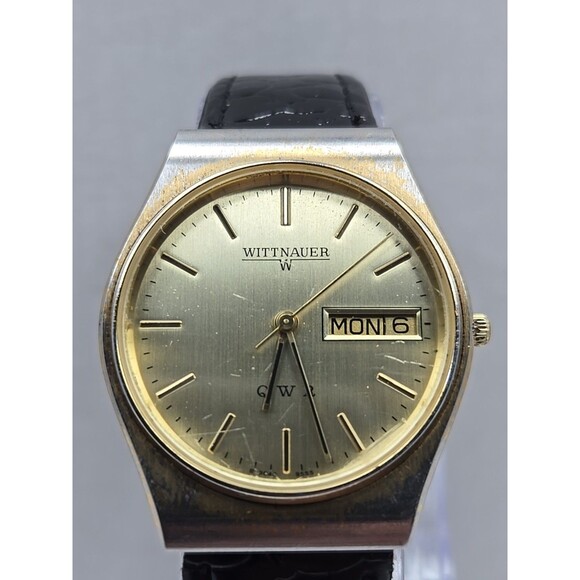 Wittnauer QWR Day Date Mens Vintage Gold Dial General Dynamics Watch New Battery - Picture 4 of 12
